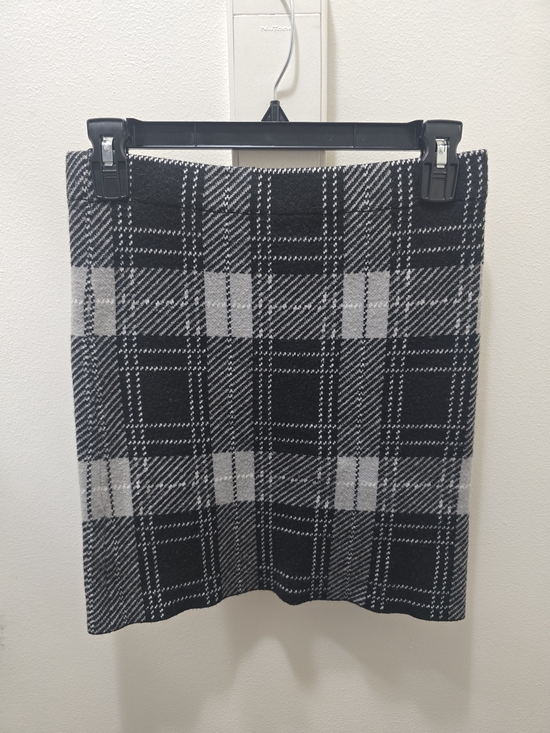 Fashion Nova Dresses & Skirts - Fashion Nova Plaid Knit Mini Skirt